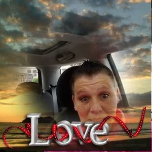 Meet your Posher, Christy